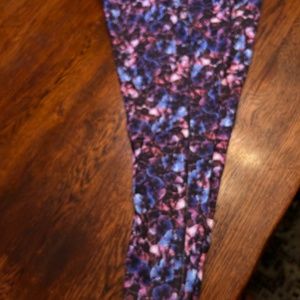 Yoga pants, like new!